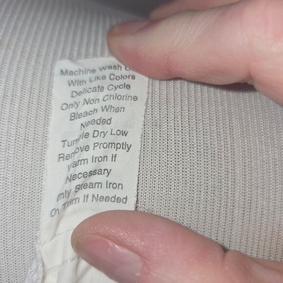 CAbi Style 352 Button Down French Cuff Tunic Sz Large in White - Picture 9 of 9